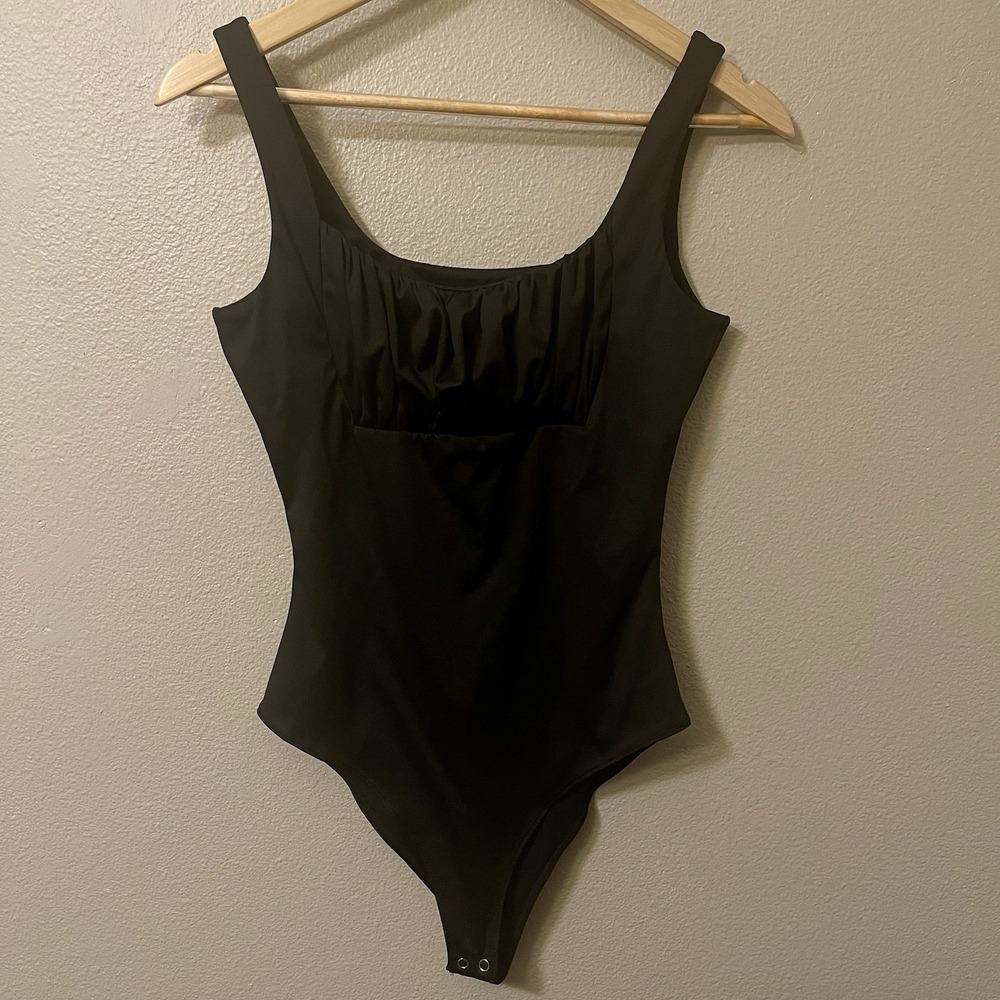 Black Bodysuit Ruched Lined Bust Super Stretch Snap‎ Crotch Minimalist Tank Sz M